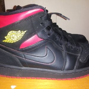 Men Air Jordan 1 size 8.5
